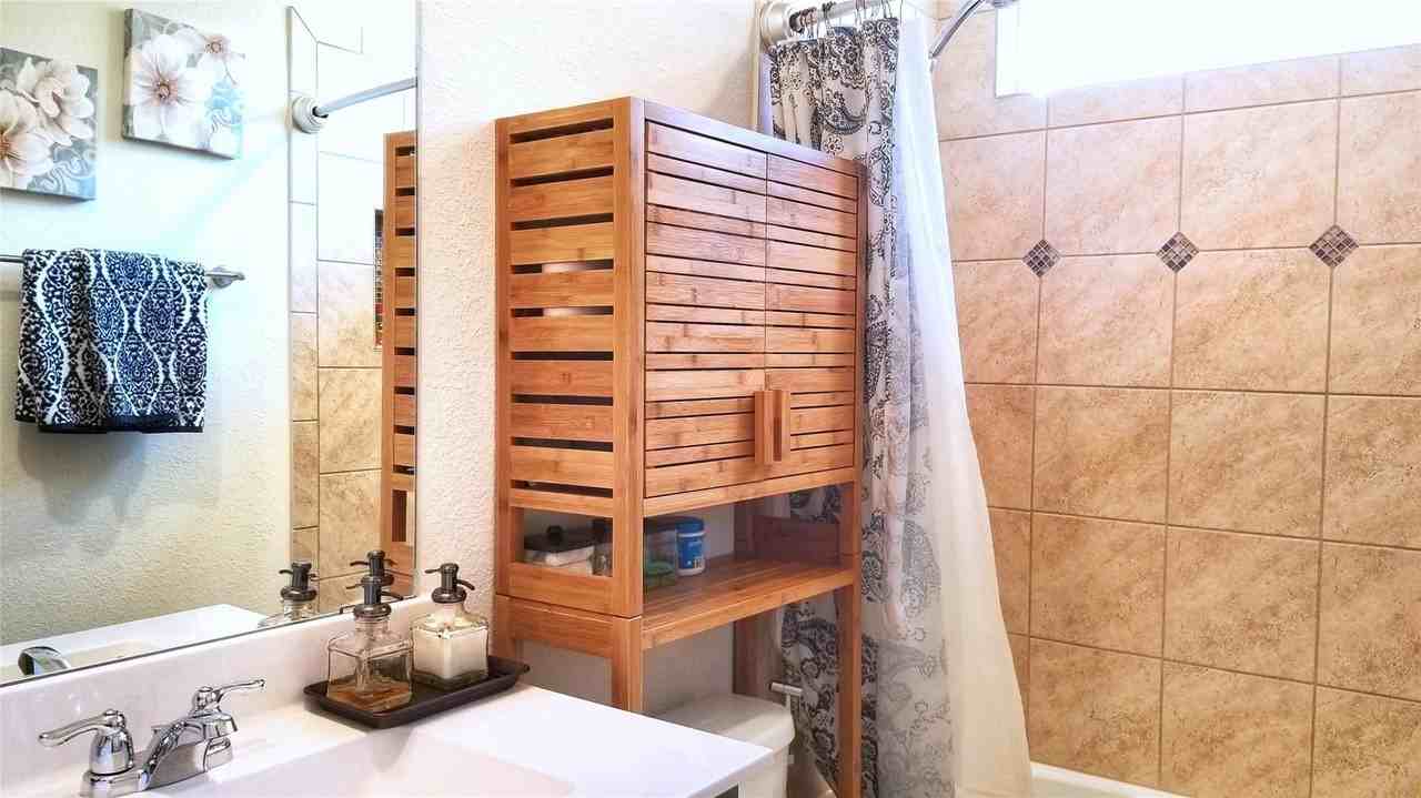 1105 Twin Brooks Ln - Photo 6 of 37