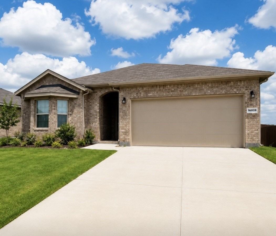 16028 Bronte Ln