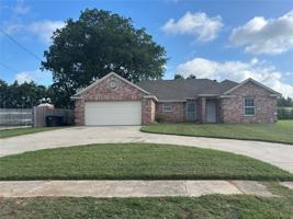 featured image of 2615 Ennis Ave
