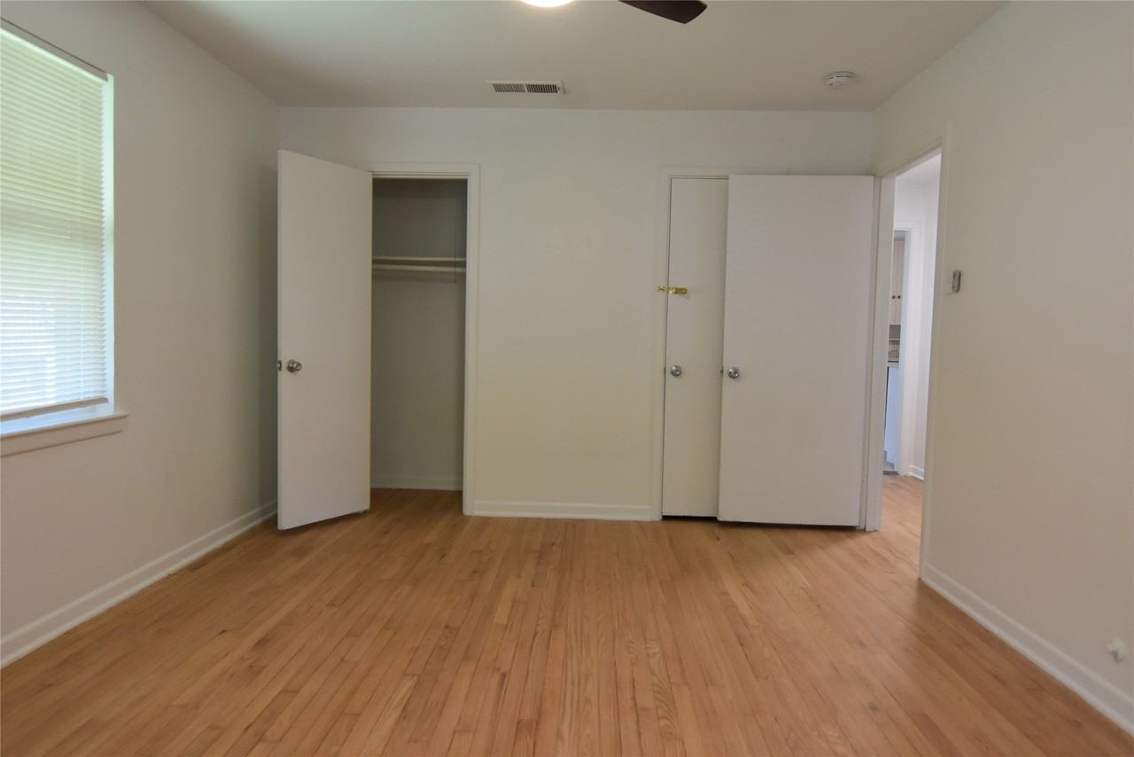 1202 Sunnyside Ave - Photo 6 of 17