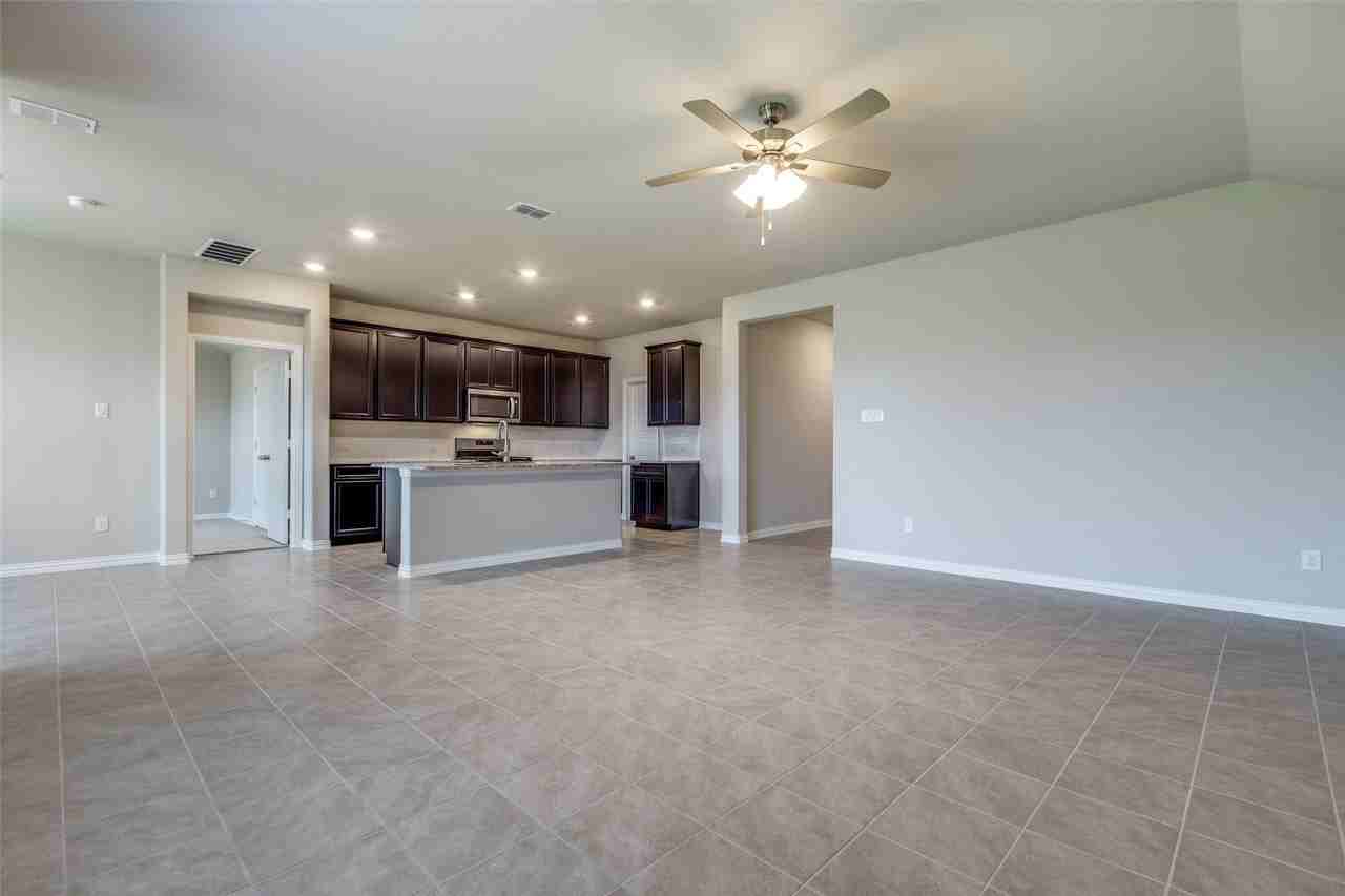 3904 Jasper Ln - Photo 5 of 25