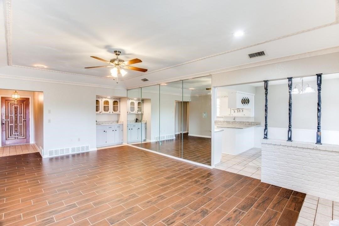 7713 Songbird Ln - Photo 6 of 18