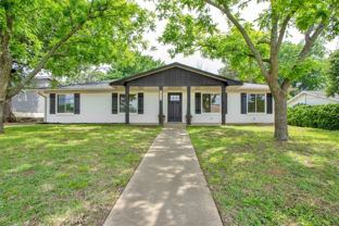 2910 W Crawford St - Photo 1 of 1