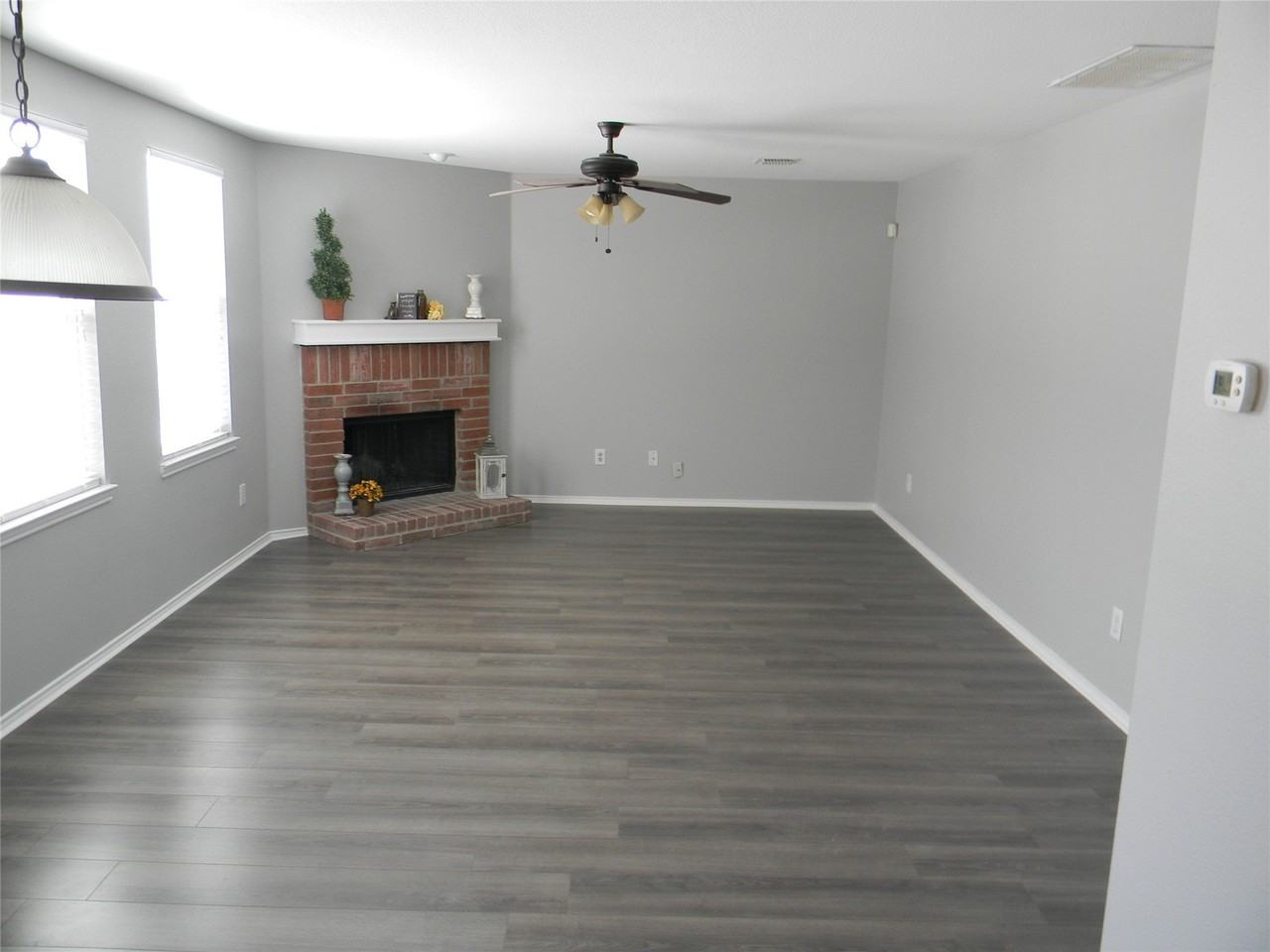 4636 Mountain Oak St - Photo 6 of 20