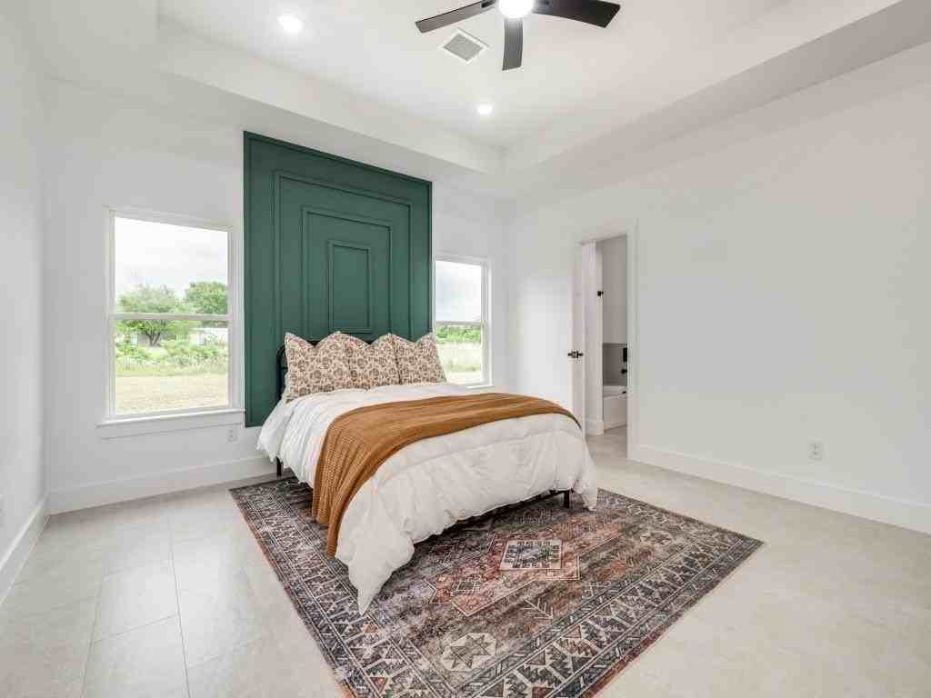 1003 Agua Escondida Court - Photo 4 of 6