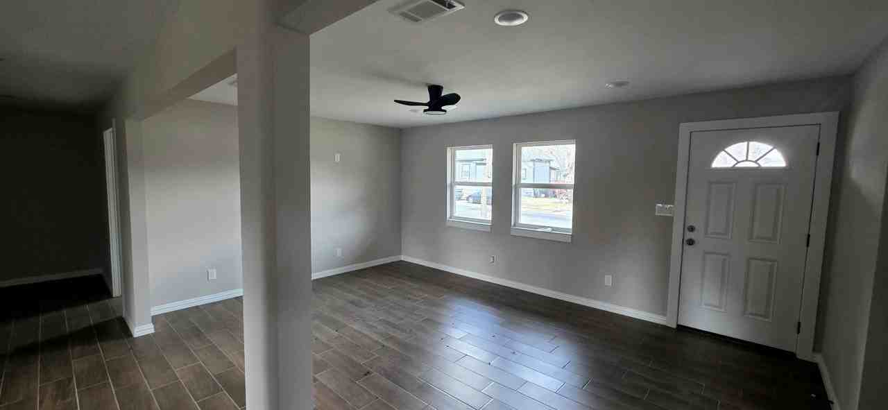 4017 Pickett St - Photo 7 of 13