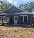 110 Bowie St - Photo 1 of 1