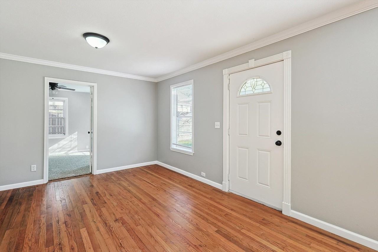 3120 Sappington Pl - Photo 2 of 28