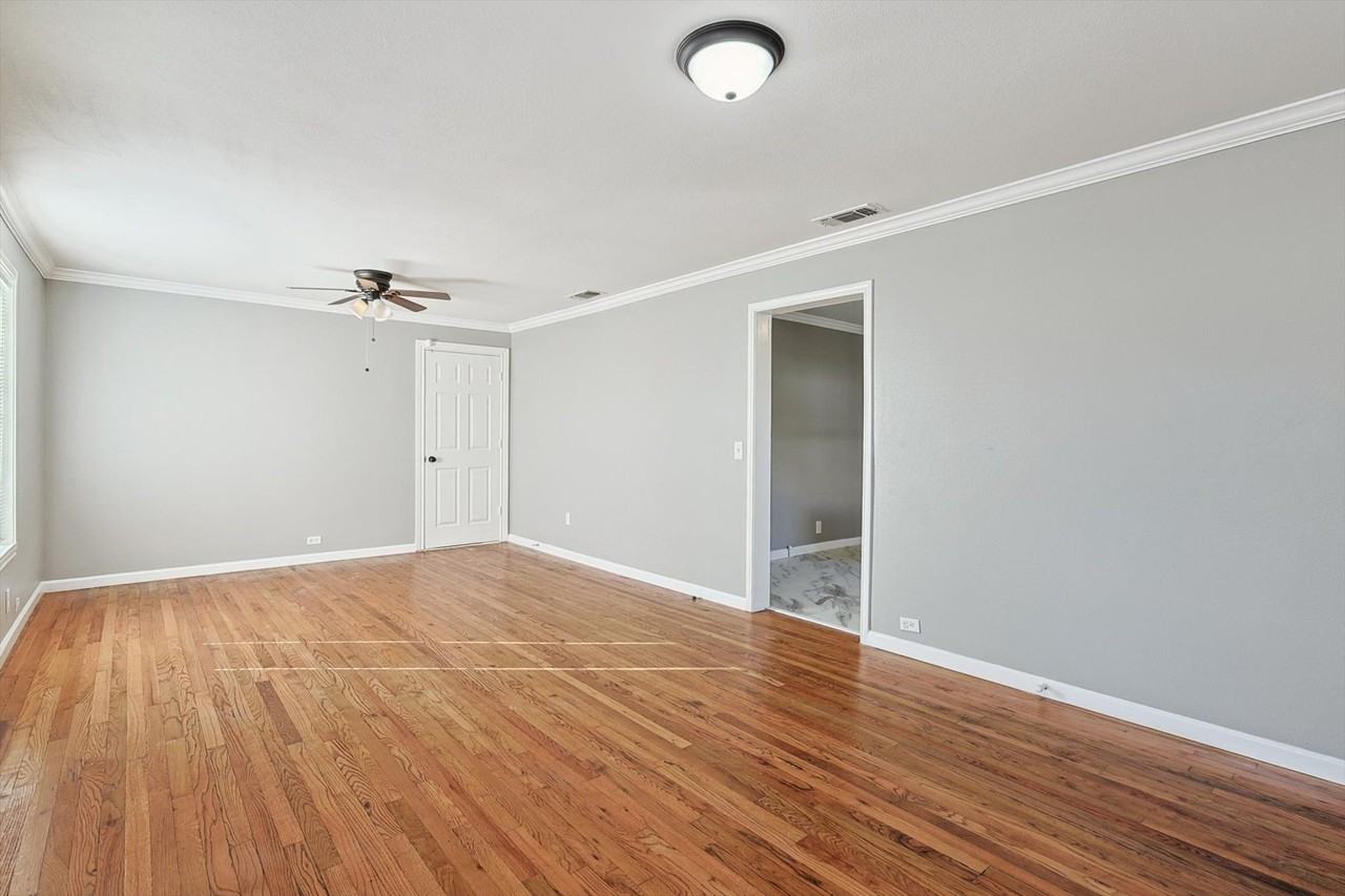 3120 Sappington Pl - Photo 4 of 28