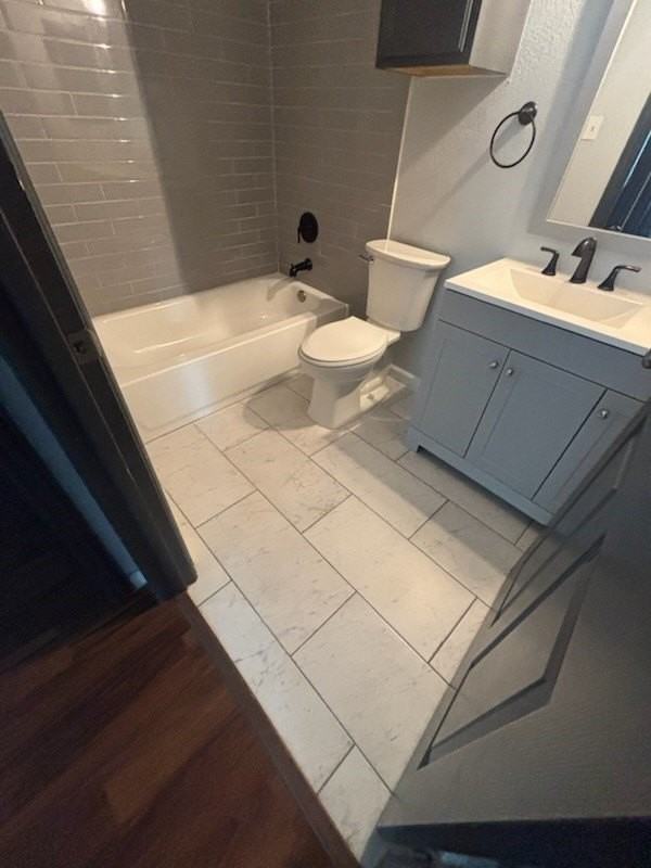 1902 Angelina Dr - Photo 5 of 7