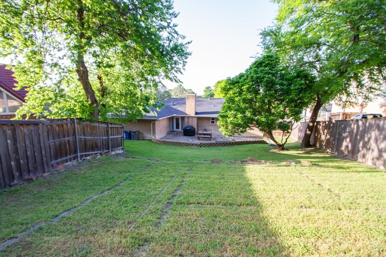 1256 Golden Trophy Dr - Photo 6 of 31