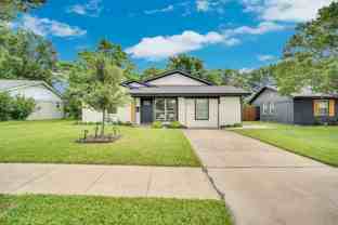 206 E Chico Dr - Photo 1 of 1