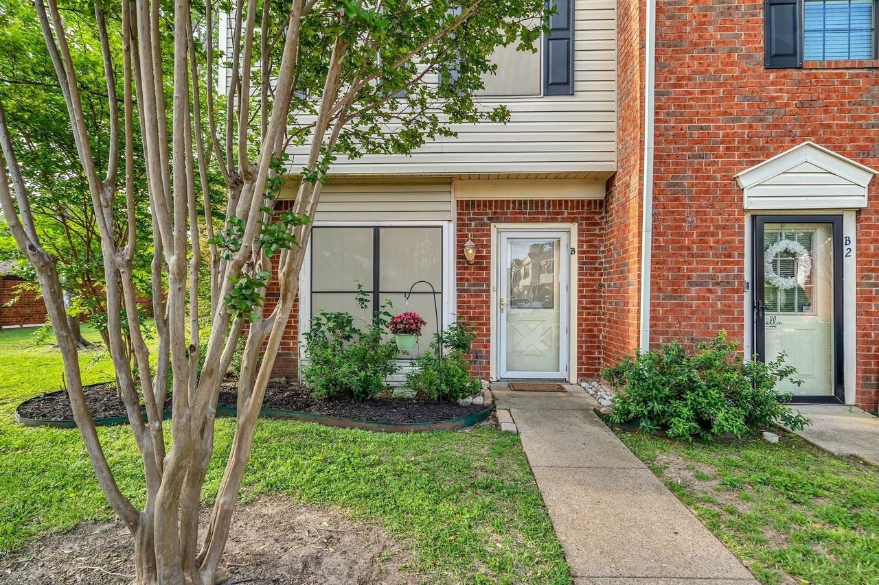 200 Samuel Blvd #1 - Photo 3 of 31
