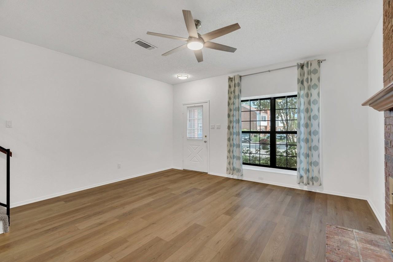 200 Samuel Blvd #1 - Photo 6 of 31
