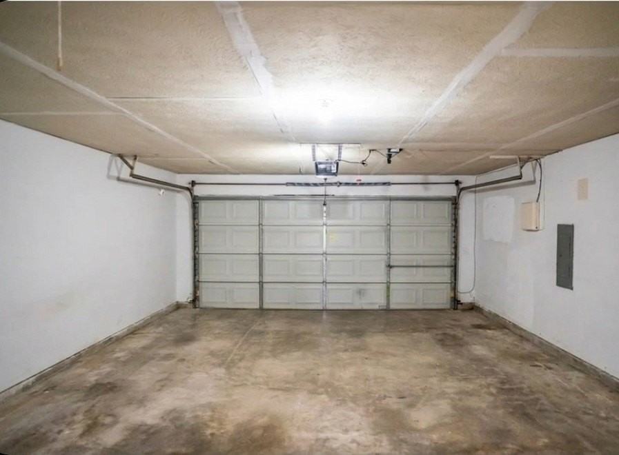 3706 Bishop Hill Dr - Photo 3 of 34