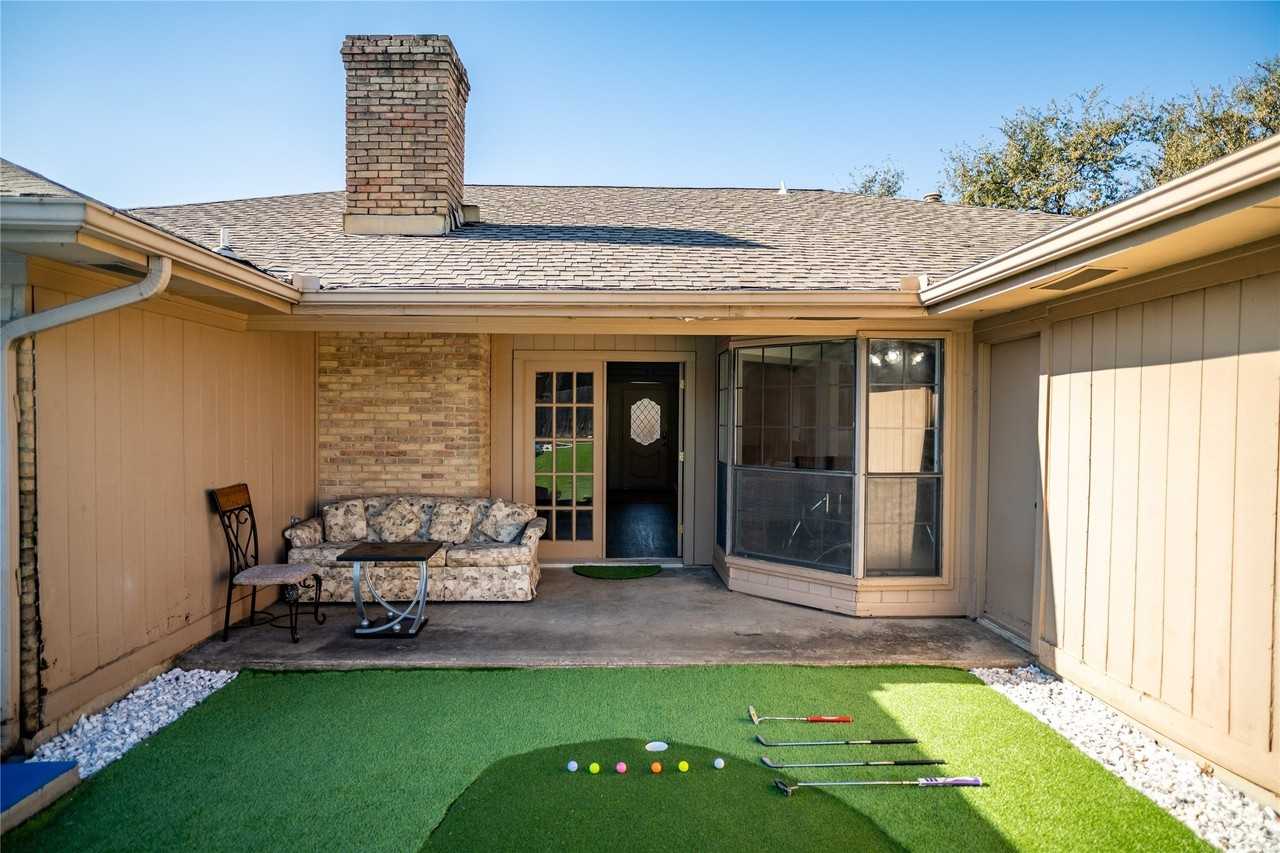 3706 Bishop Hill Dr - Photo 7 of 34