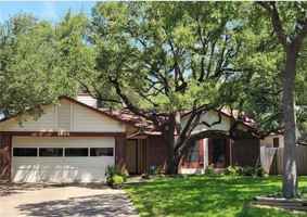 featured image of 1604 Texas Oak Way