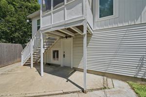 featured image of 310 S Barrett Ave #101