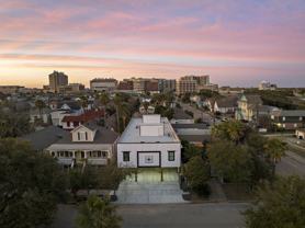 808 Sealy St #B - Photo 1 of 1