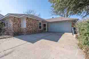 2911 Forest Creek Dr - Photo 1 of 1