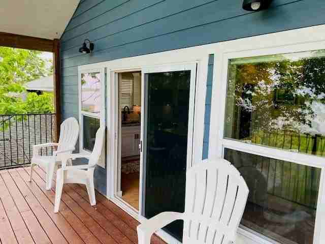 922 Cove Trl - Photo 4 of 19