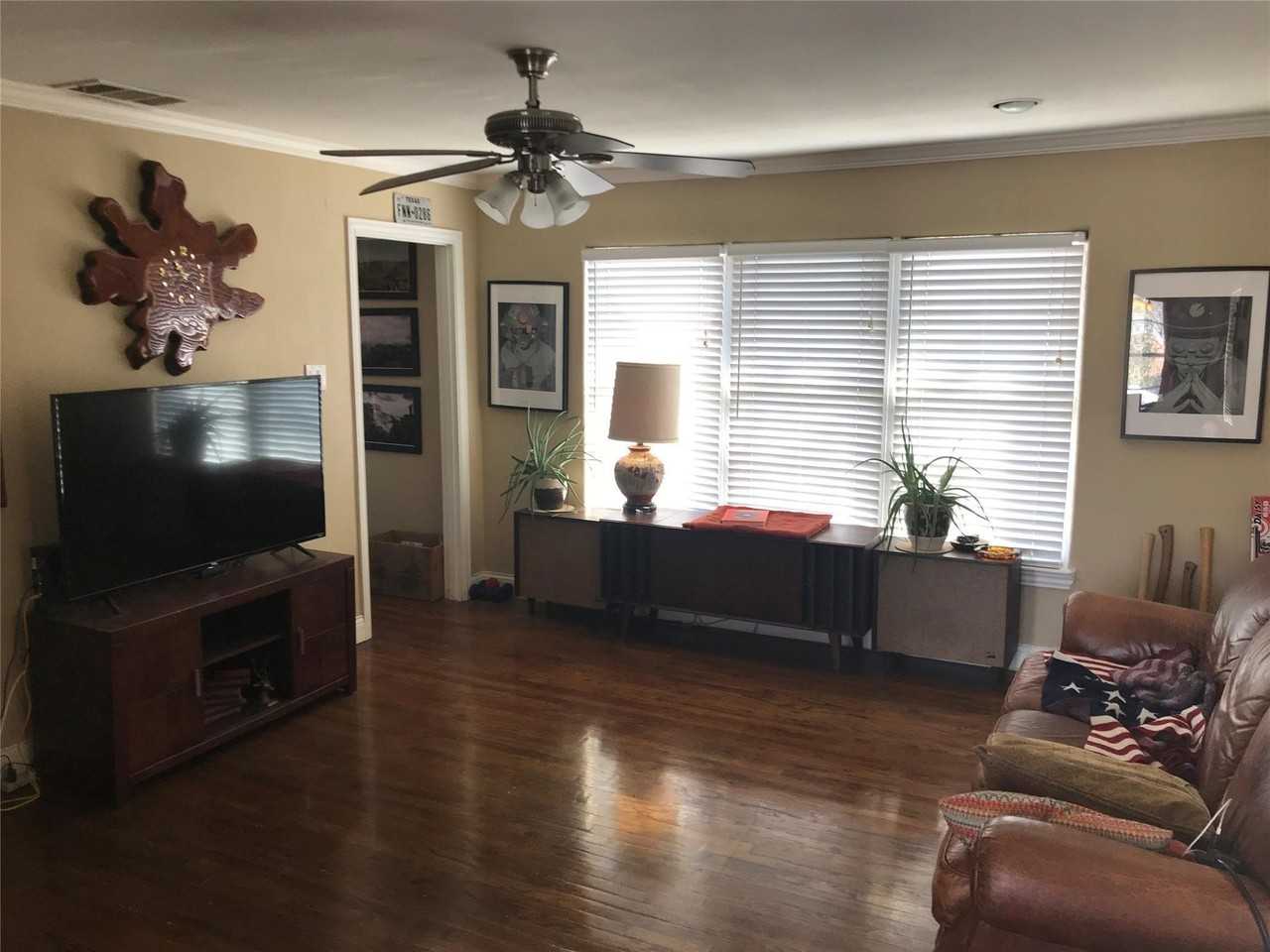 4717 Deere St - Photo 5 of 8