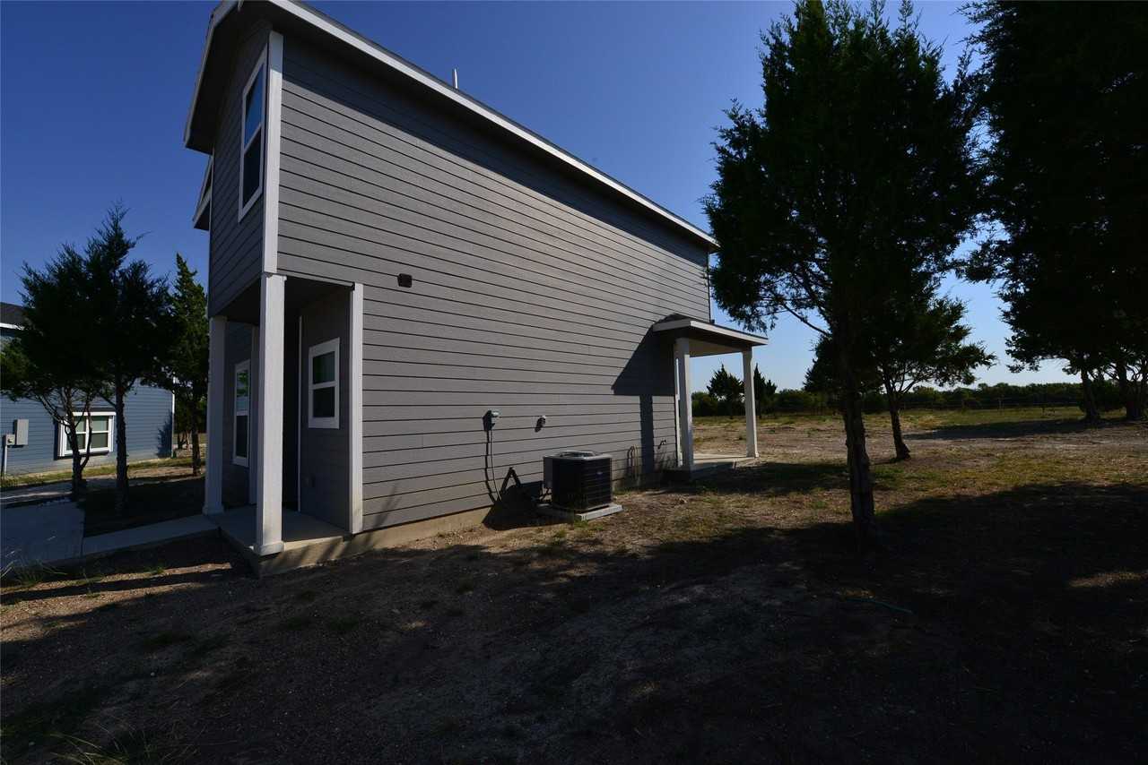 2385 Murphy Court - Photo 3 of 26