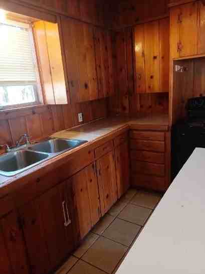 1711 Langford St - Photo 3 of 13
