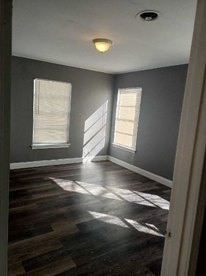1711 Langford St - Photo 6 of 13