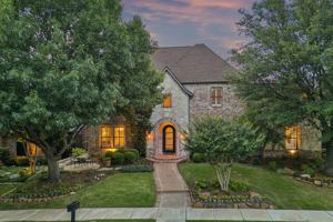 featured image of 4954 Northshore Dr
