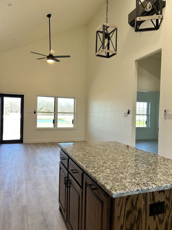 483 Rs County Road 1605 - Photo 7 of 21