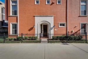 featured image of 1310 Branchwood Pl