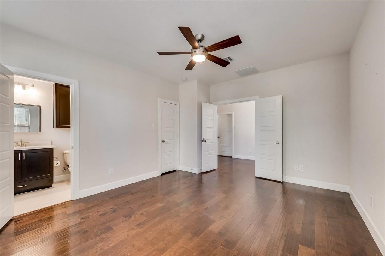 1310 Branchwood Pl - Photo 5 of 26