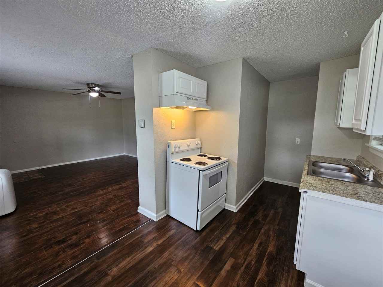 6363 Hollis Ave #6365 - Photo 4 of 12