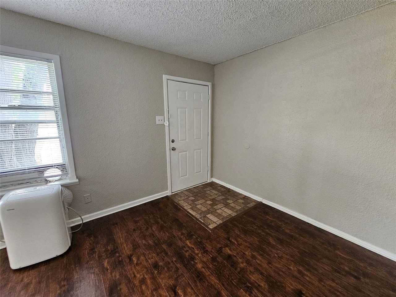 6363 Hollis Ave #6365 - Photo 6 of 12