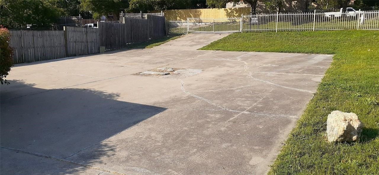 2801 Nw 19th St #B - Photo 2 of 21