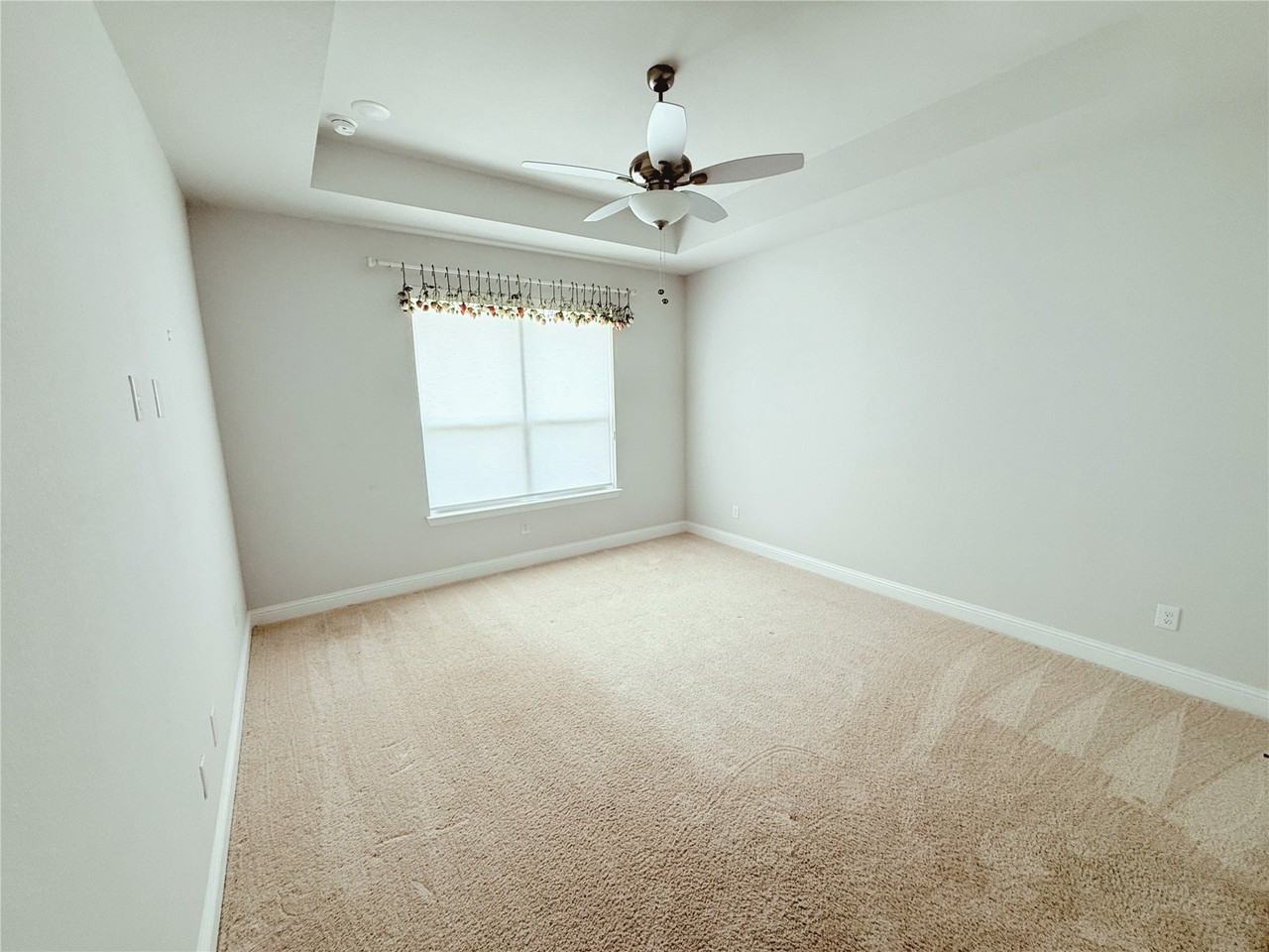 11451 Chepstow Crescent Ct - Photo 3 of 32