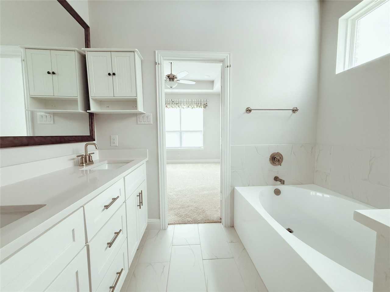 11451 Chepstow Crescent Ct - Photo 6 of 32