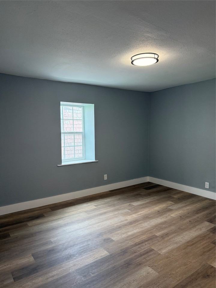 2515 Solomon Dr - Photo 7 of 8