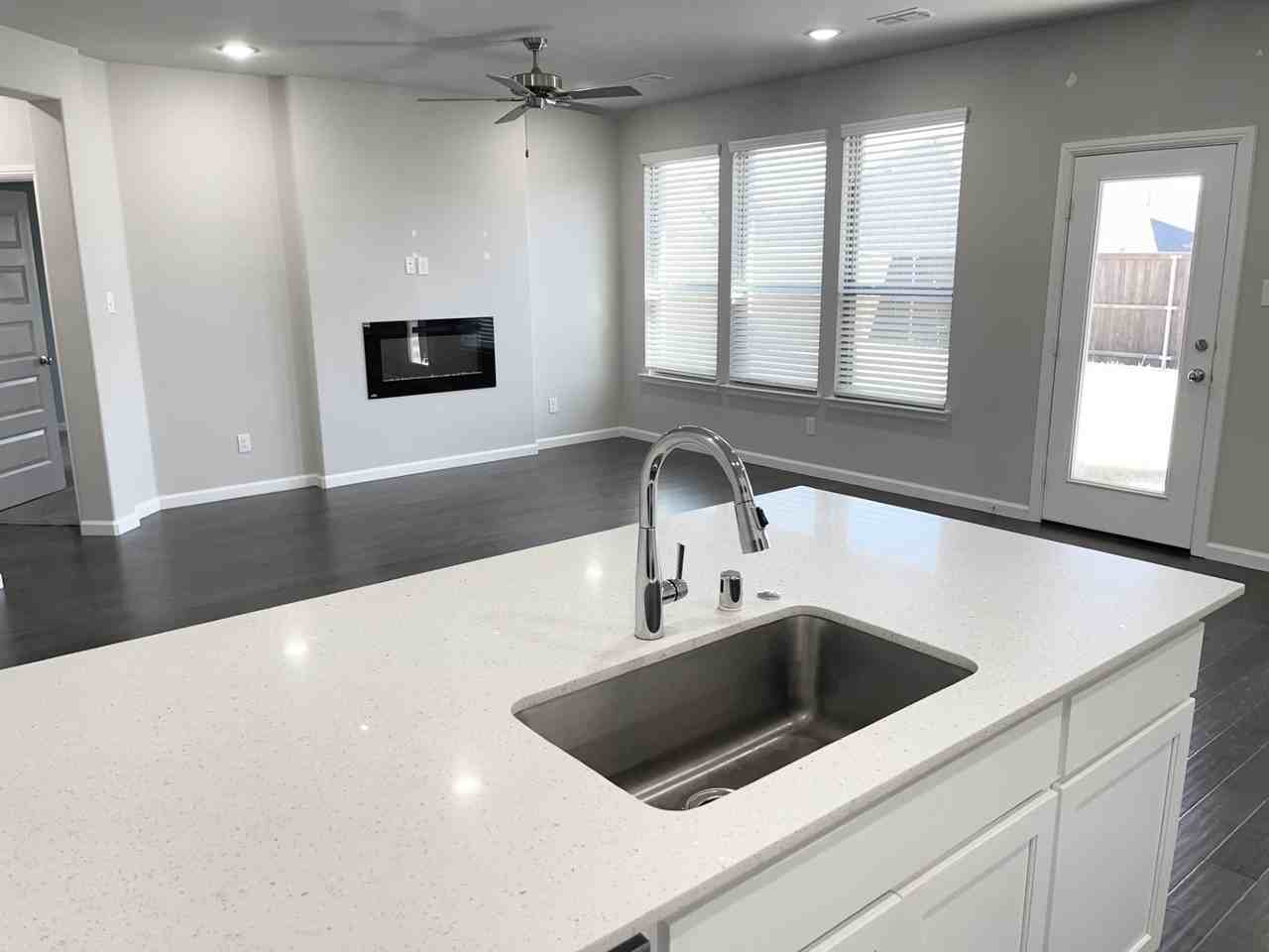 113 Arrow Wood Rd - Photo 5 of 14