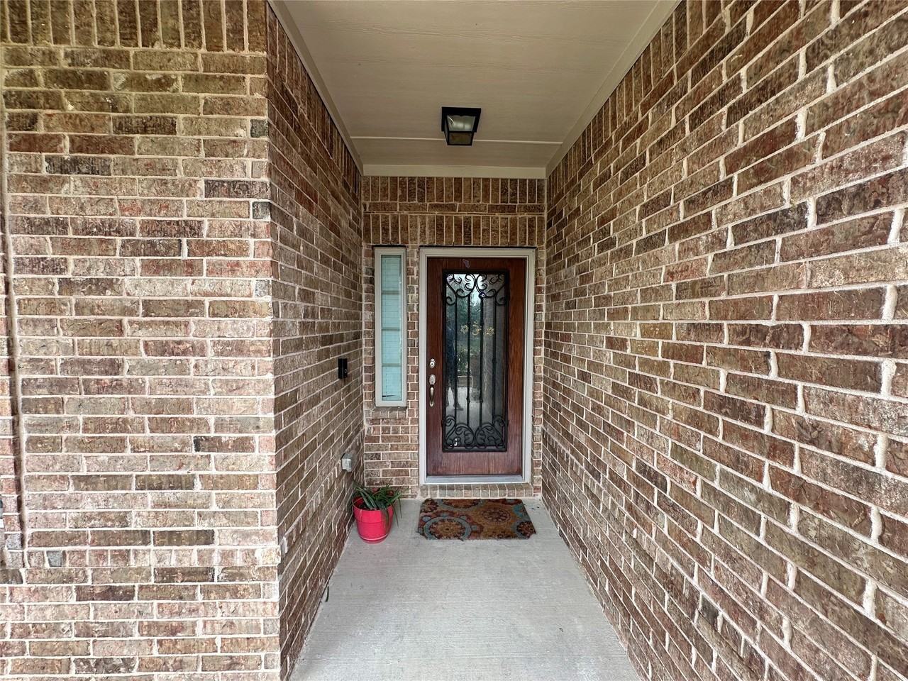 3421 Palm Lake Dr - Photo 2 of 31