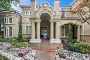 featured image of 2101 Miracle Point Dr
