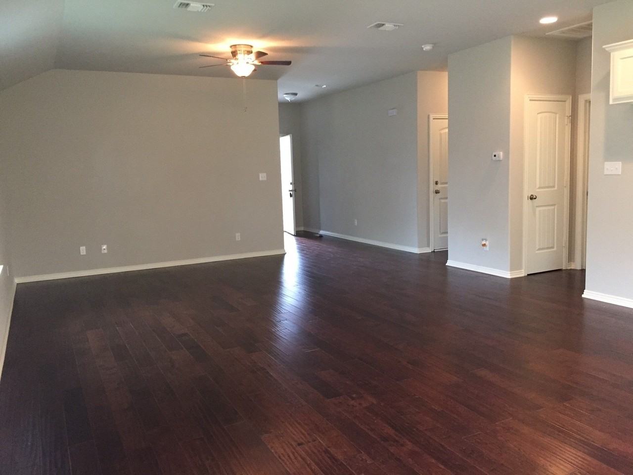 3115 N Hickory St - Photo 3 of 19