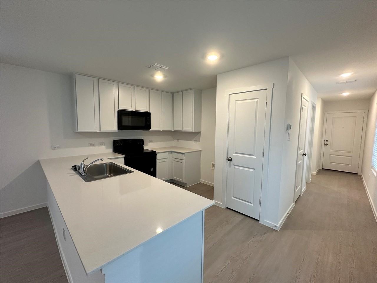 924 Sandhill Crane Ln - Photo 6 of 16