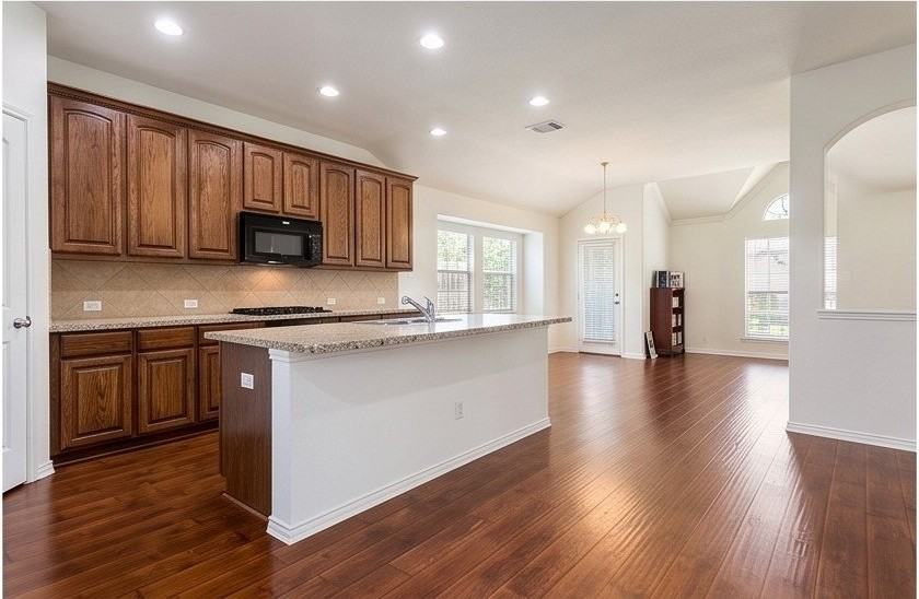 5940 Chisholm Trl - Photo 4 of 9