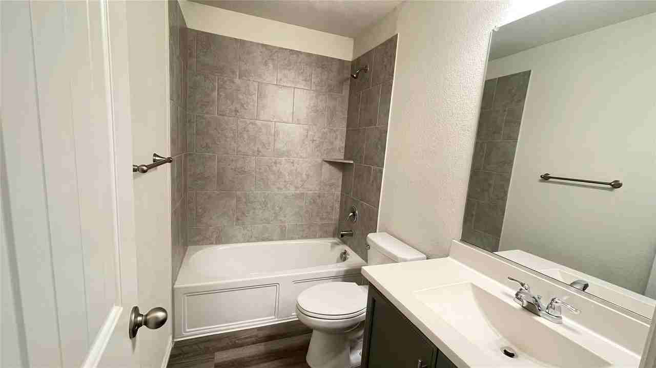 1308 Renoir Dr - Photo 6 of 29
