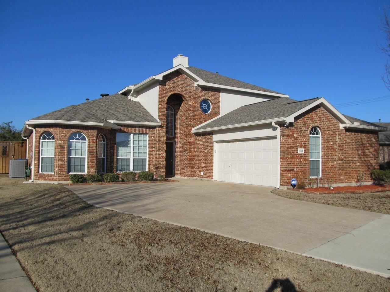 1614 Timber Brook Dr - Photo 3 of 24