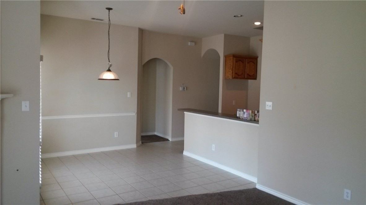 11421 Aspen Creek Dr - Photo 6 of 19
