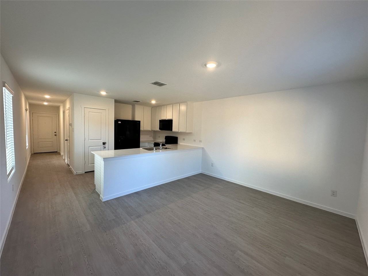 829 Sandhill Crane Ln - Photo 2 of 16