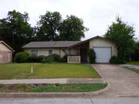 502 Moonlight Dr - Photo 1 of 1